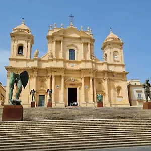 Appartamento Flower House, Noto